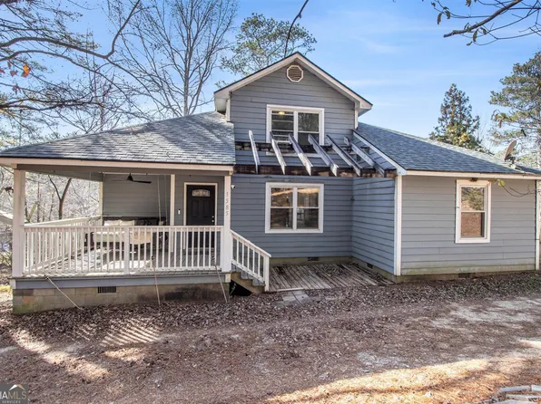 1585 Golden Pond Pass, Buchanan, GA 30113