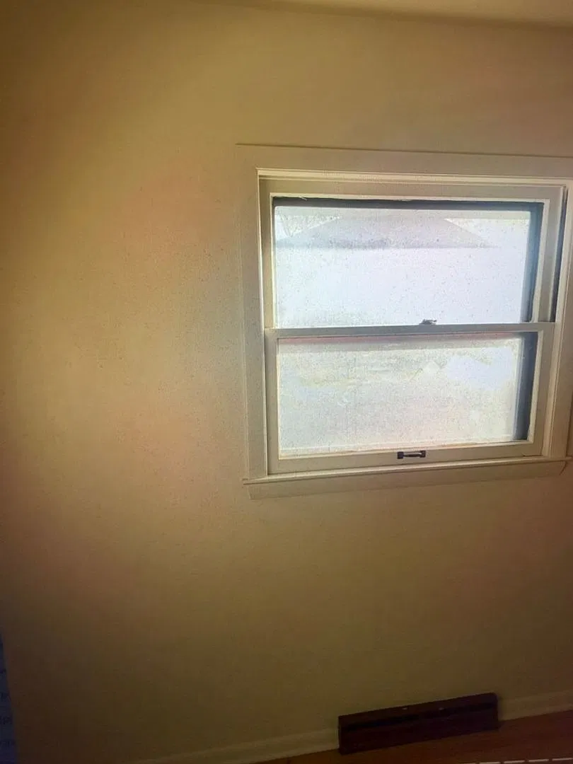 Awesome Location! 3-Bedroom, 1.5 Bathroom w/ Rec Room Single Family House - Ready by 11/15! — Photo 4