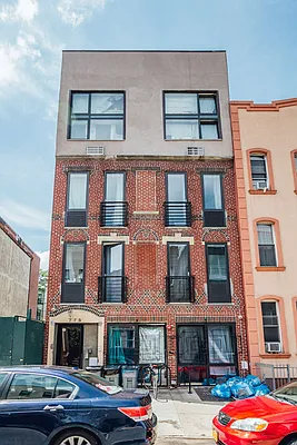 Rented by Nooklyn NYC LLC | media 22