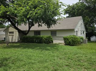 12235 Rendon Rd, Burleson, TX 76028