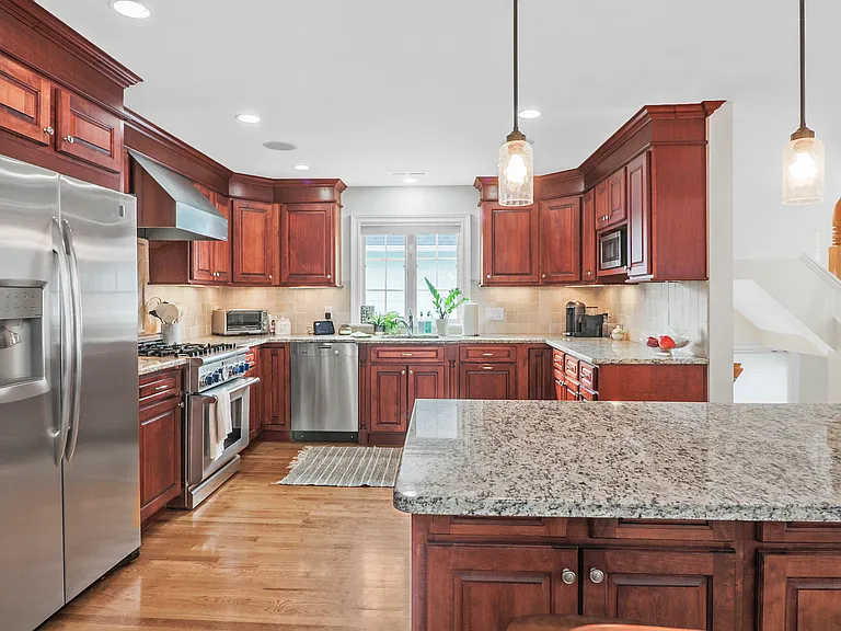 7 Hawkins Ave #2 — Photo 19