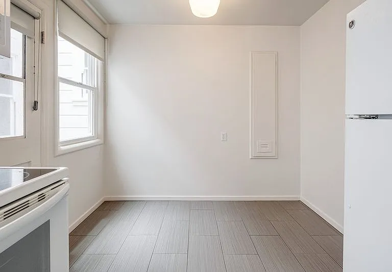 2000 Greenwich St #9 — Photo 19