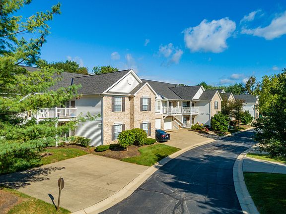 3rd image of 3826 Fairway Park Dr #3744-202