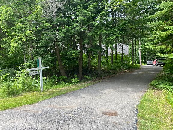 5th image of 3910 Birchwood Dr