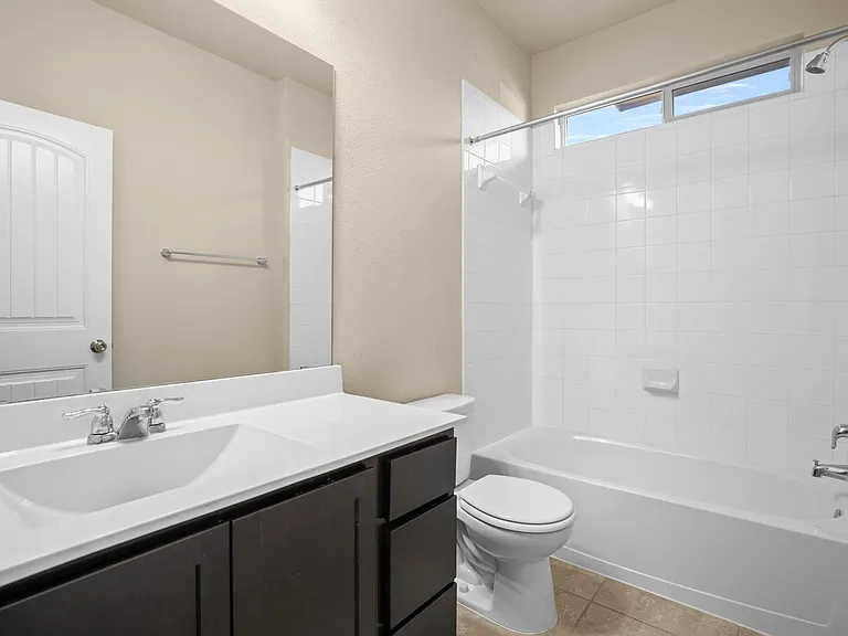 16440 Pienza Dr — Photo 24