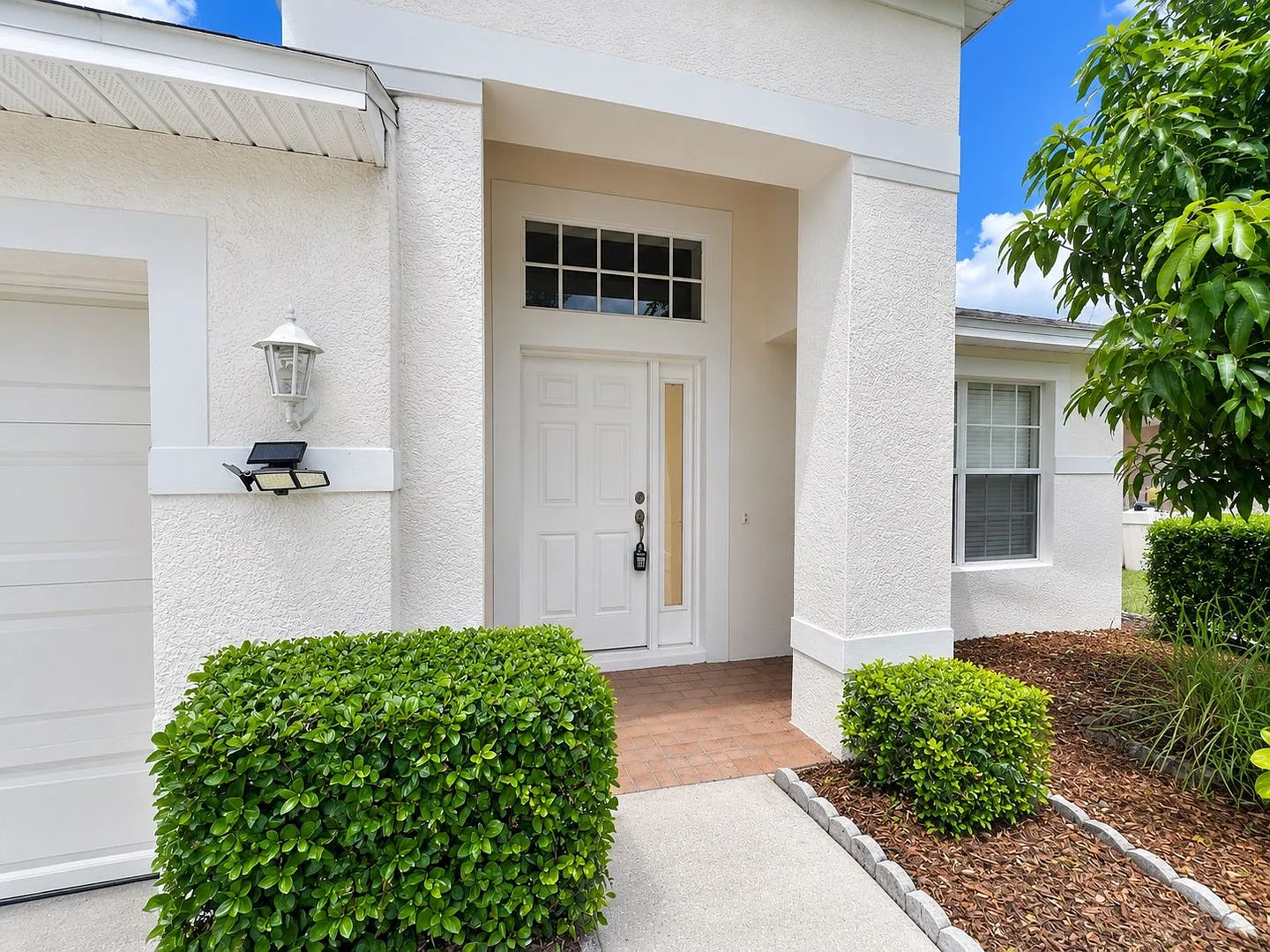 Spacious 4bd/2bth Home In Land O Lakes! — Photo 2