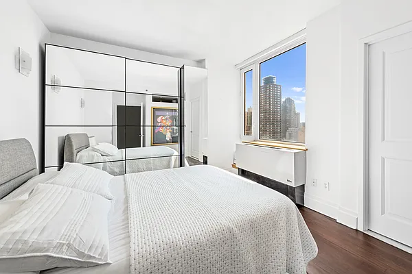 Sold by Compass | media 16