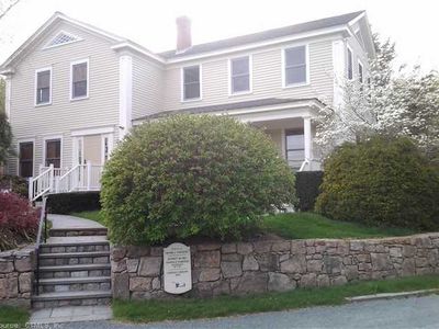 1111 Main St, Hope Valley, RI, 02832