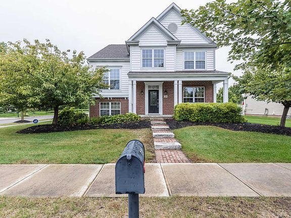2nd image of 731 Paddlecreek Dr