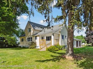 120 Smith St, Lake Odessa, MI