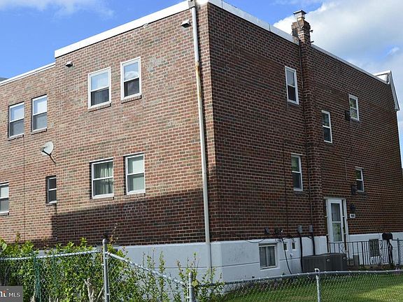 4th image of 9891 Garvey Dr