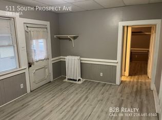 511 Prospect Ave S, Hartville, OH 44632