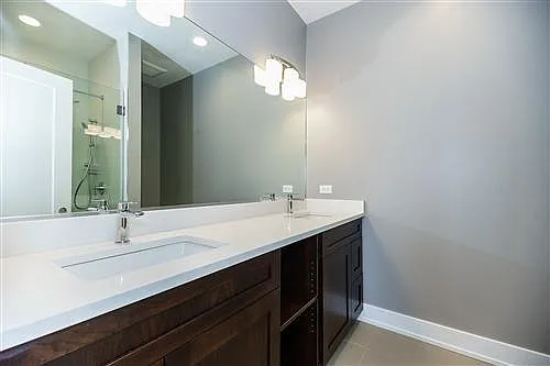 2836 N Kedzie Ave #2 — Photo 6
