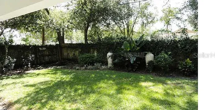 1402 W Harvard St — Photo 11
