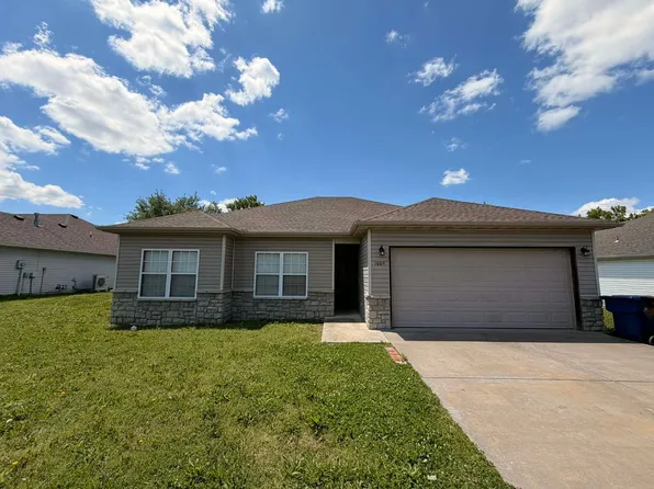 1604 Prier Ln, Webb City, MO 64870