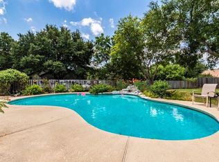 1324 Amistad Dr, Round Rock, TX 78664