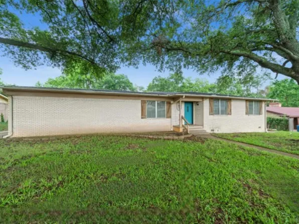215 Laurel Rd, Athens, TX 75751