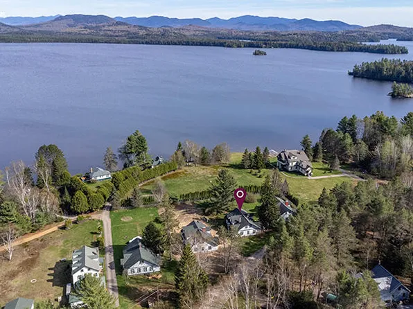 74 Saranac Inn Ln, Saranac Lake, NY 12983