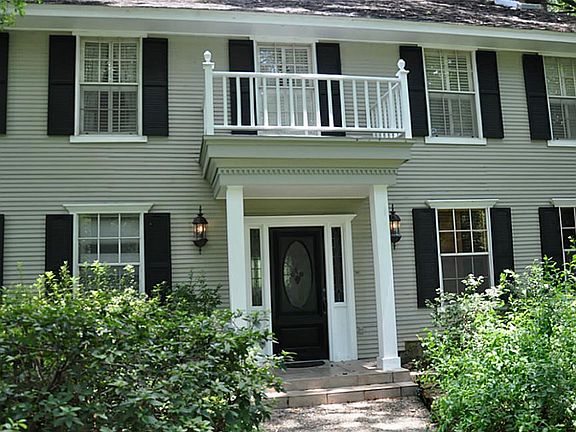3rd image of 13418 King Cir