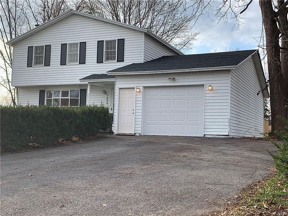 1st image of 7869 Hawthorne Dr
