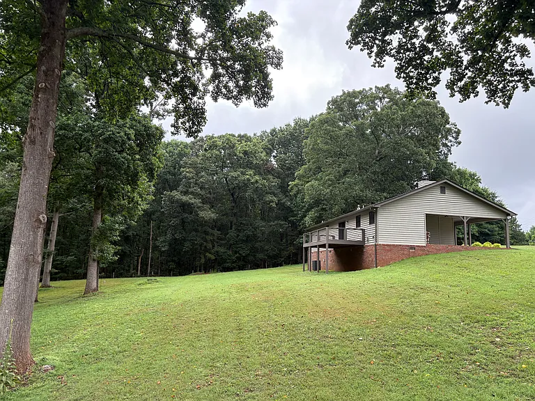 4115 Poplar Springs Rd — Photo 3