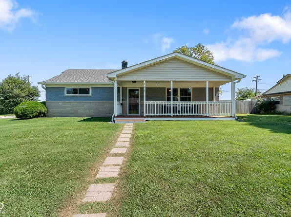 529 Park Dr, Greenwood, IN 46143