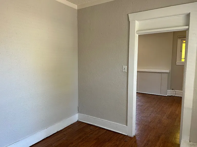 Francesca Apartments — Photo 40