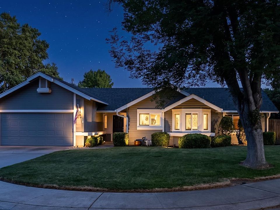 1st image of 3012 Mammoth Way