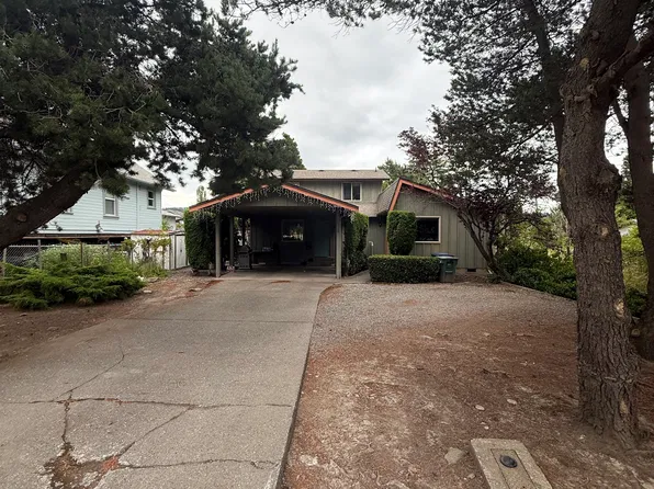 2614 Toledo St #B, Bellingham, WA 98226