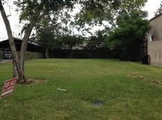 2332 Wroxton Rd, Houston, TX 77005