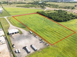 1181B Union Hill Rd, Sanger, TX 76266