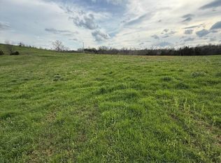 7 S Chowning Ln, Bloomfield, KY 40008