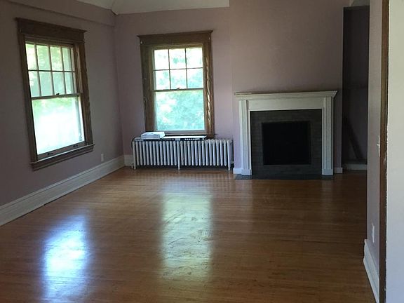 Great Room Dinning and living rooms