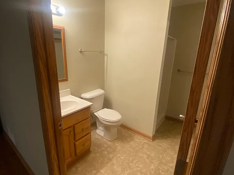 2425 Julianne St — Photo 11