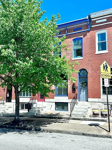 271 S East Ave Photo 1