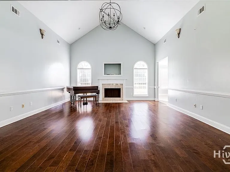 701 Nease Rd — Photo 10