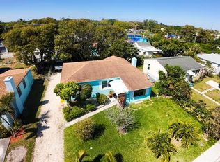 332 S Swinton Ave, Delray Beach, FL 33444