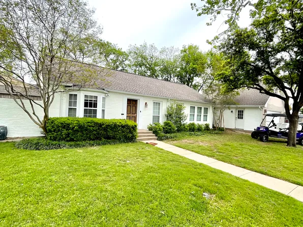 3425 Rogers Ave, Fort Worth, TX 76109