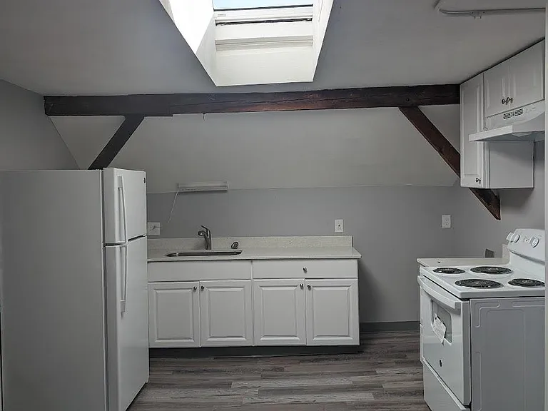 12 Jabish St #8 — Photo 4