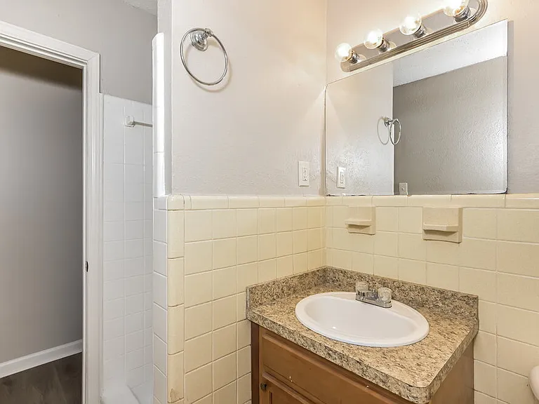 2753 Rainbow Forest Dr — Photo 15