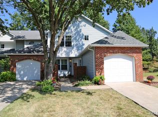 60 Broken Oak Ct, Saint Peters, MO 63304