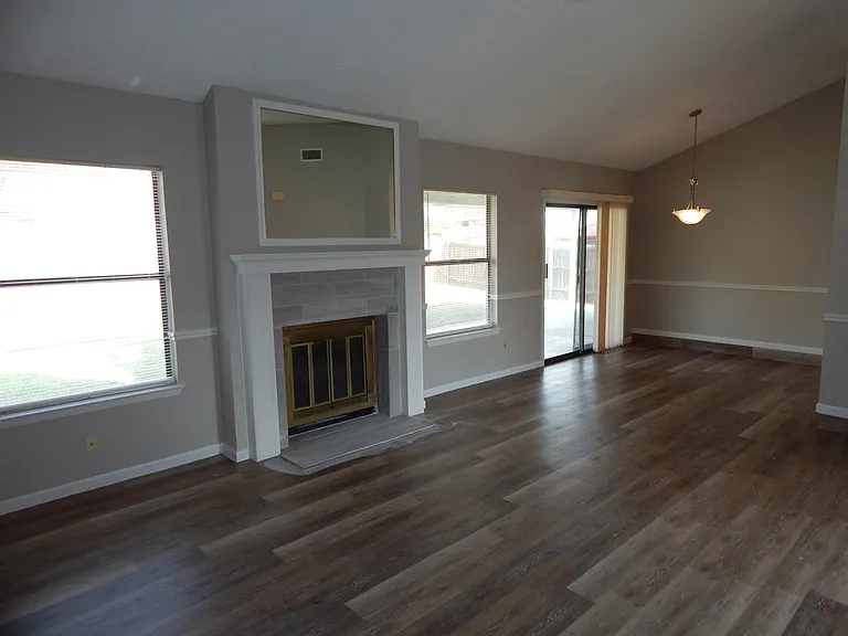 4505 River Oaks Dr — Photo 5
