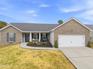 2732 Ely Park Ln, Knoxville, TN 37924