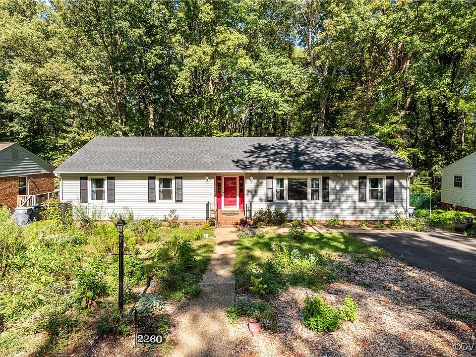 1st image of 2260 Greenfield Dr