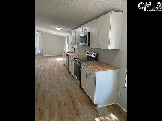7453 College St — Photo 13