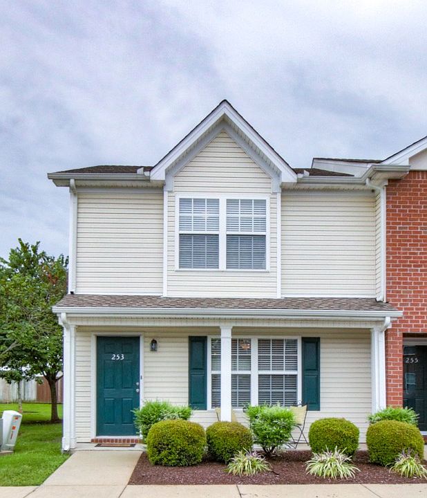 1st image of 253 Arapaho Dr