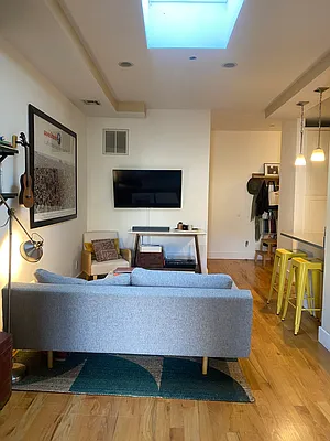 Rented by RENTBK LLC | media 10