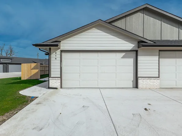 814 S Jay St, Valley Center, KS 67147