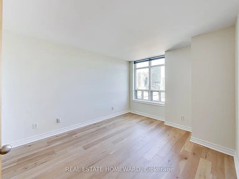 255 Richmond St E #Penthouse 10 — Photo 17