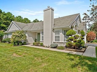 28 Sandhurst Rd, Lakewood, NJ 08701